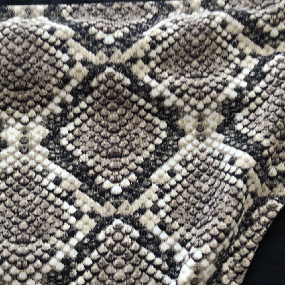 No Brand Women's Desert Python Reversible High-Wa… - image 2